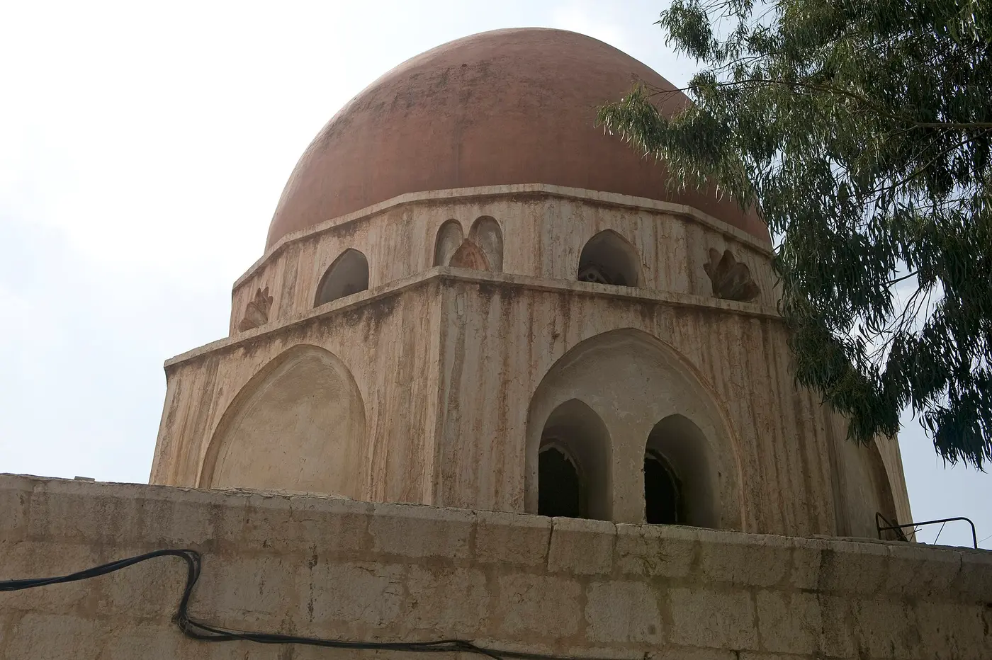 دار الحديث الأشرفية في نسيج الصالحية.
