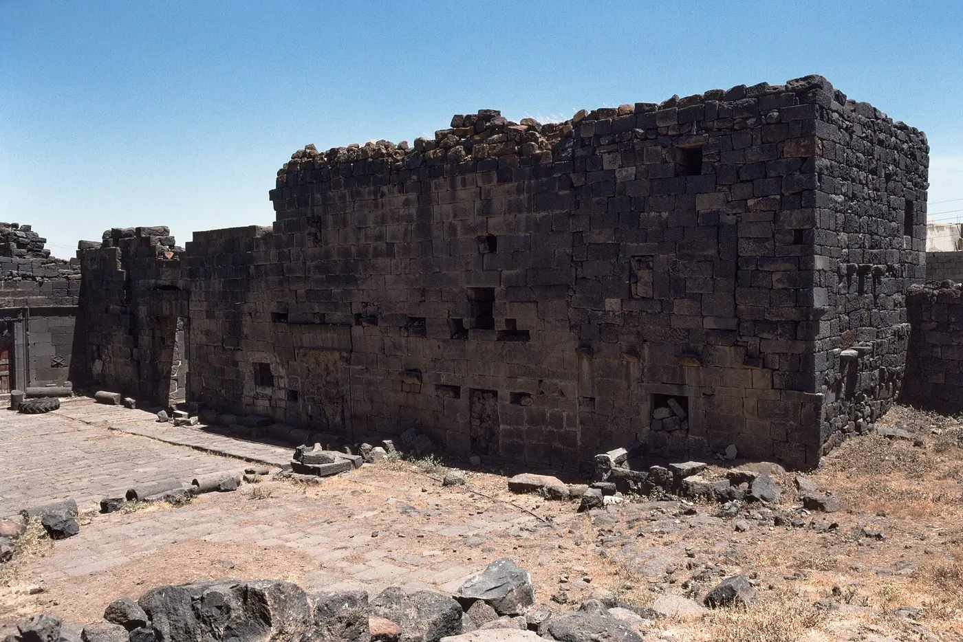 القيصرية في شقا.